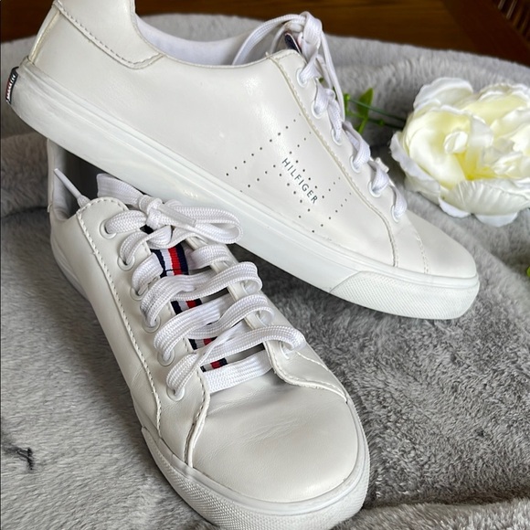 Tommy Hilfiger White Athletic Shoes - Picture 9 of 9